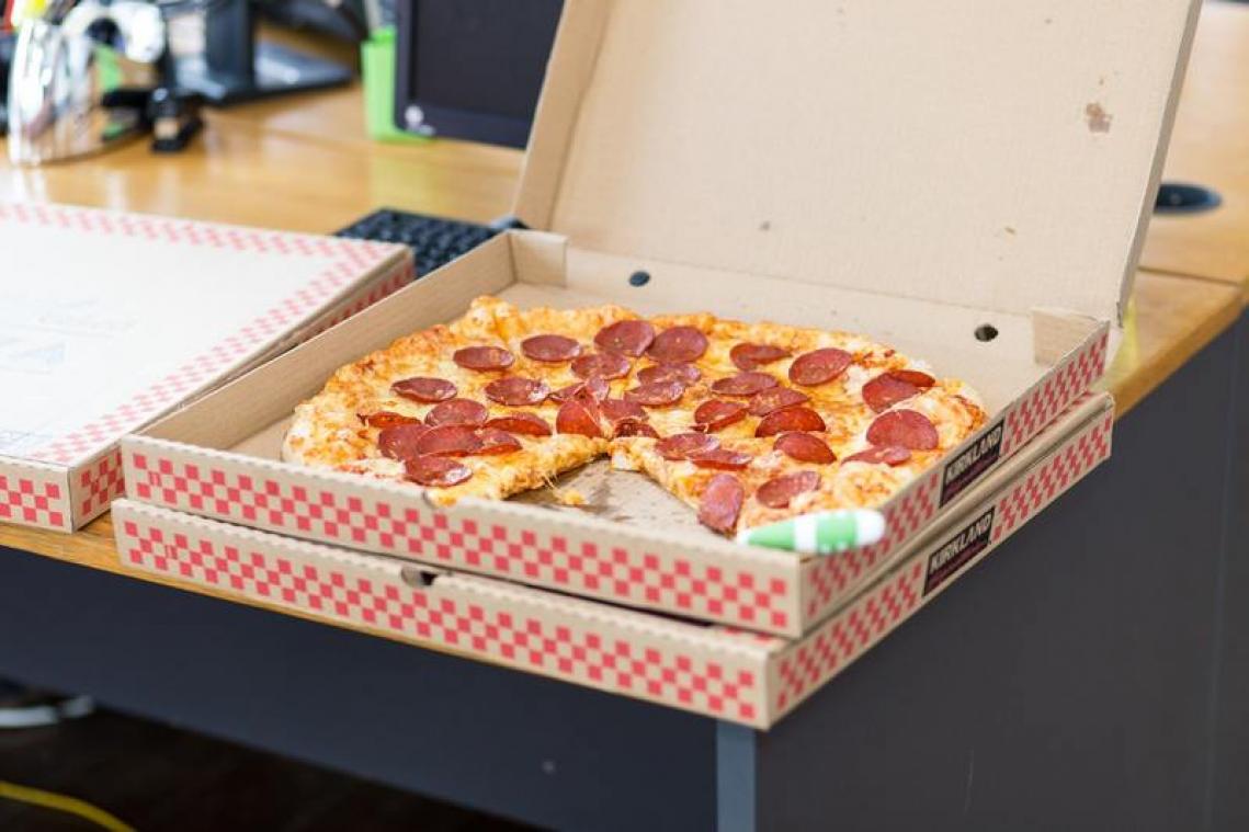Liplezende pizzabezorger redt gekidnapte vrouw