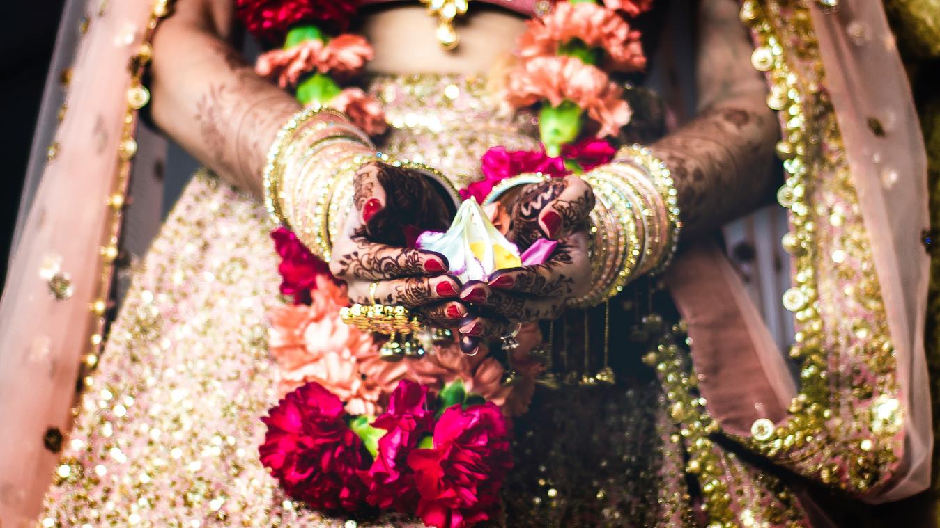 Indiase koppels laten toeristen betalen om huwelijk bij te wonen