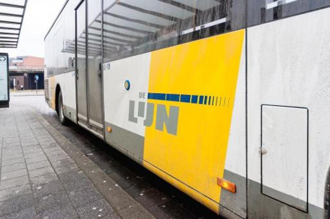 De Lijn installeert eind 2019 contactloos betalen op trams en bussen