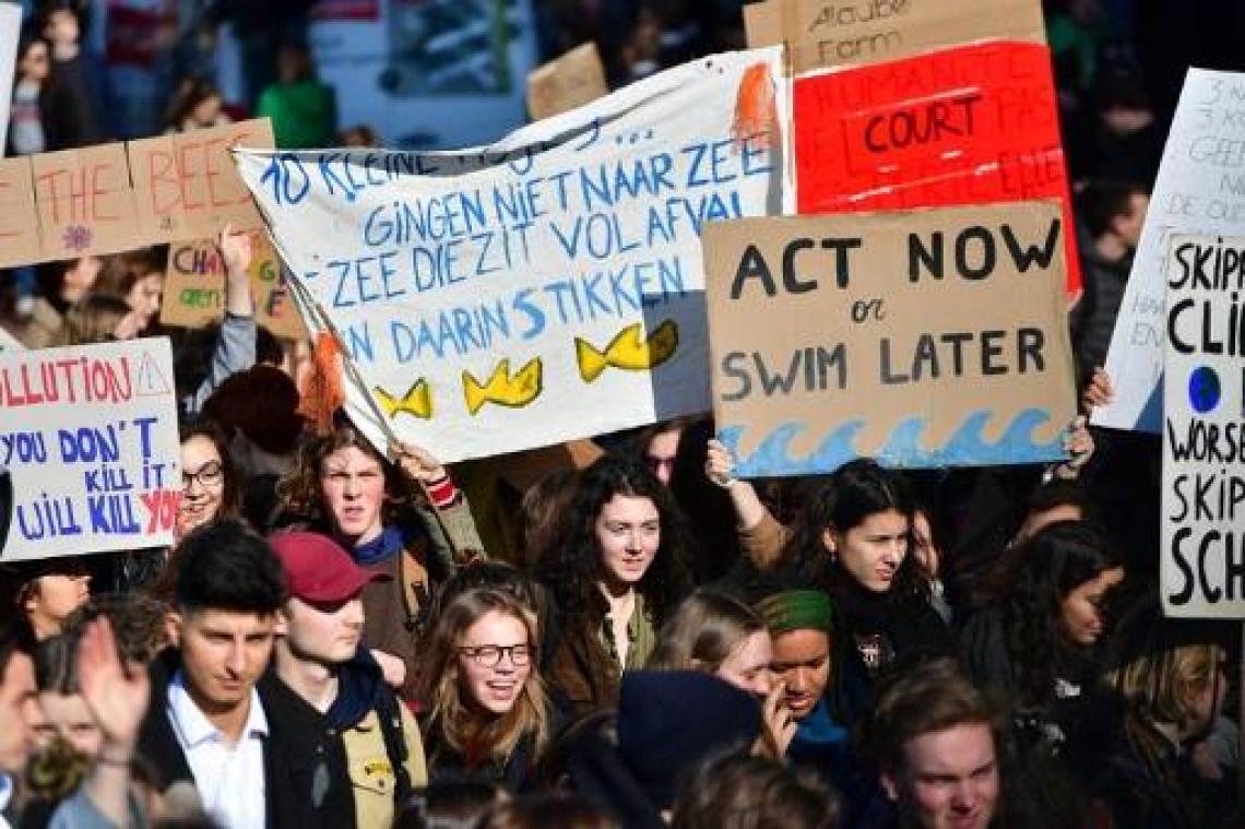 Klimaatbeweging vraagt stakingsaanzegging voor wereldwijde mobilisatie op 15 maart