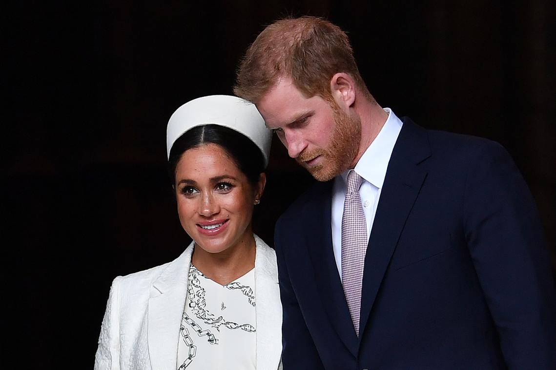The Queen stelt veto tegen 'eigen' koningshuis Harry en Meghan