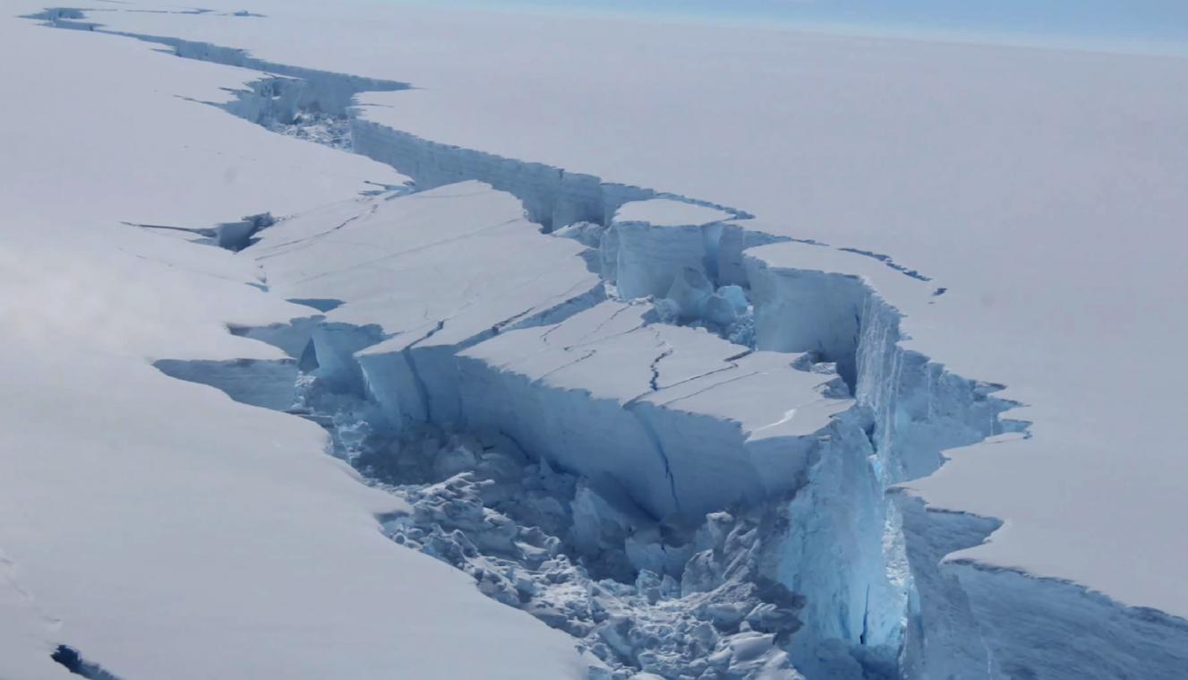 Antarctische ijsberg breekt binnen twee maanden af