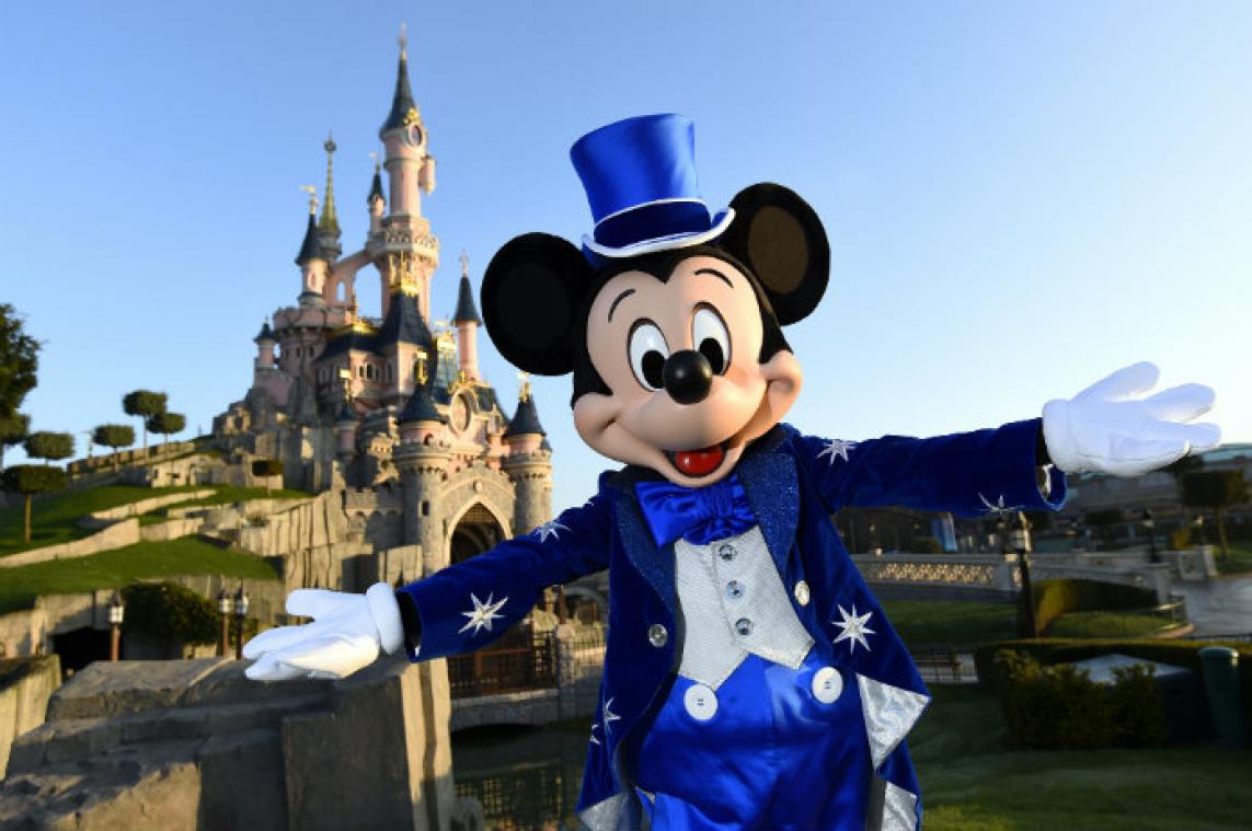 Disneyland Parijs stopt met plastic rietjes