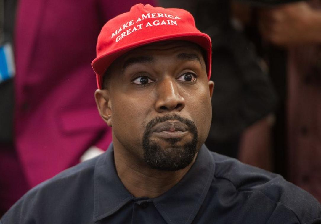 Kanye West viseert Democraten: "We worden gehersenspoeld!"