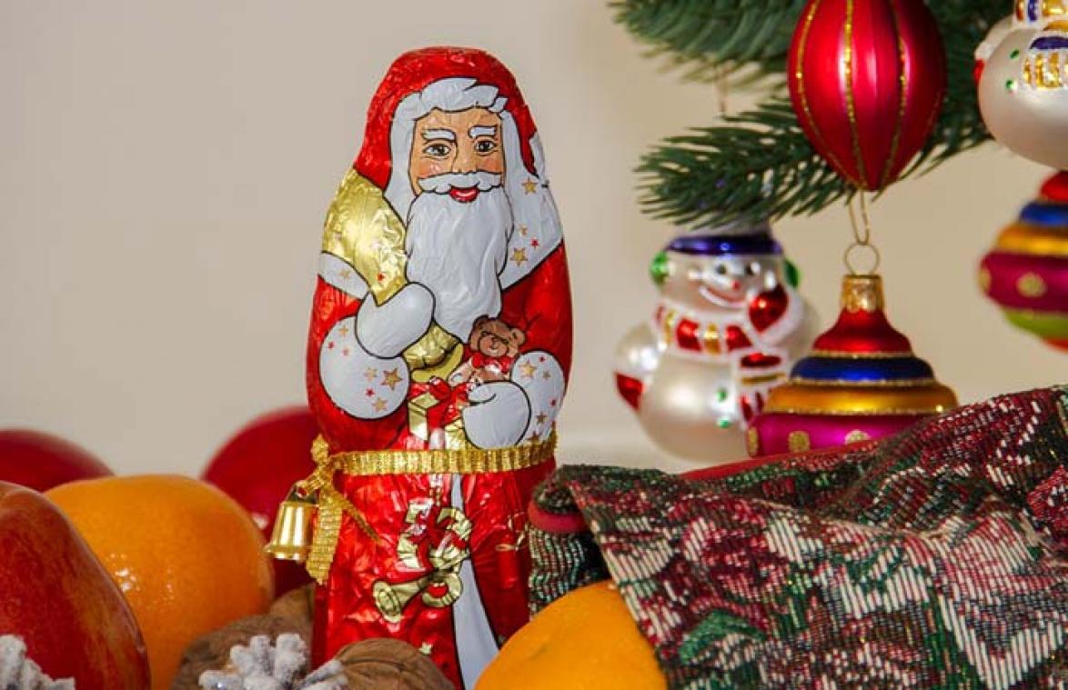 Chocoladen kerstman toont niet zo kindvriendelijk detail