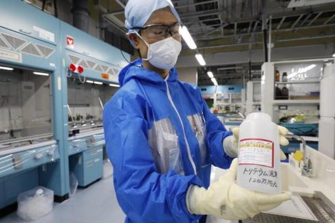 Uitbater kerncentrale Fukushima vreest tekort beschermingspakken