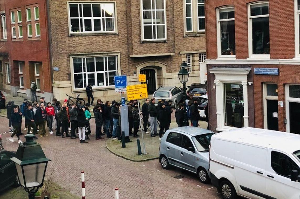 Hallucinante stormloop op marihuana in Nederland voor sluiting coffeeshops