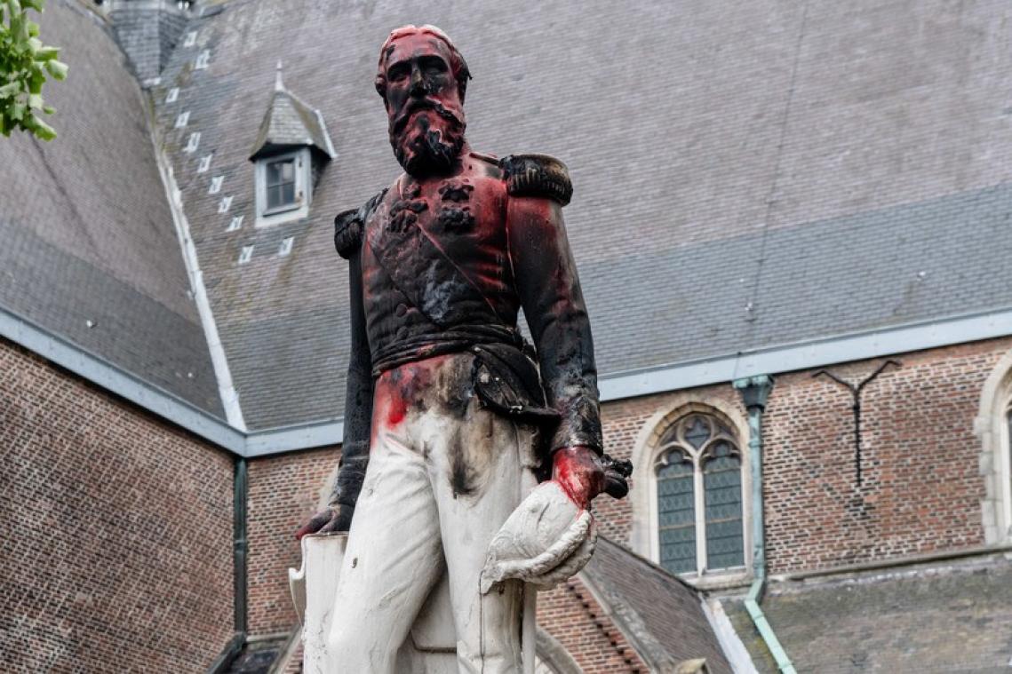 Standbeelden van Leopold II besmeurd in verschillende Vlaamse steden