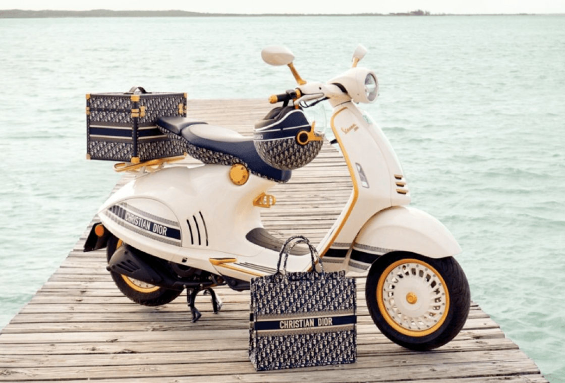 Dior lanceert eigen Vespa voor zwoele Italiaanse avonden