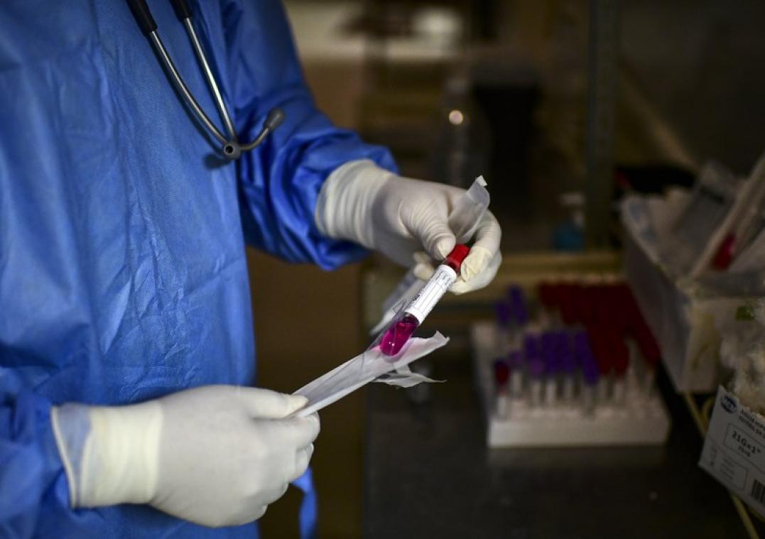 Britse epidemioloog: "Coronavirus sluimerde misschien al jaren en bevond zich over heel de wereld"