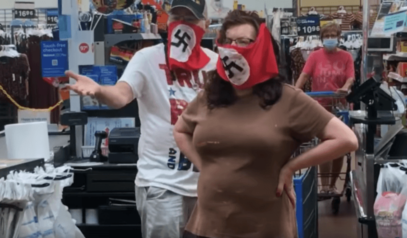 Shoppers met nazi-mondmaskers shockeren, maar: "Ik ben geen nazi" (video)