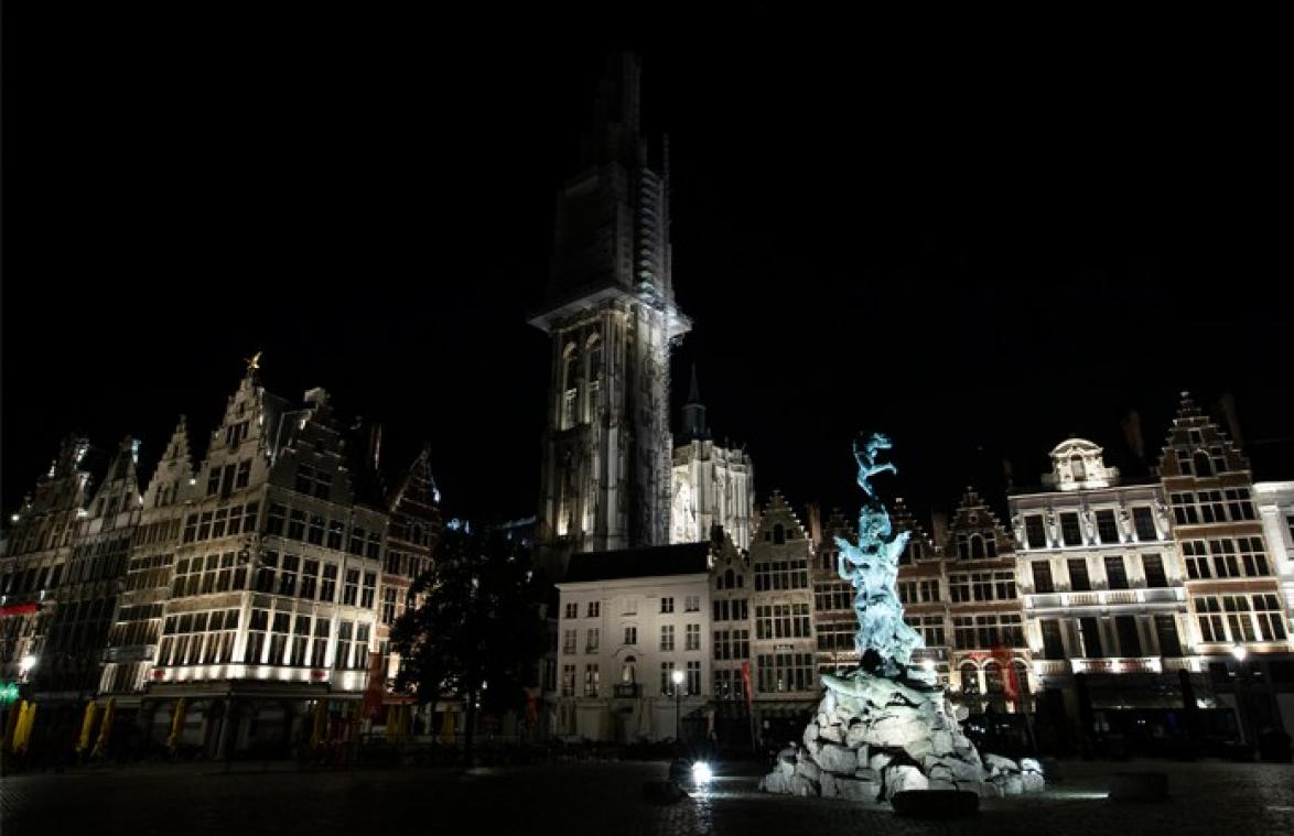 Avondklok in Antwerpen onder vuur: "We gaan naar de rechtbank"