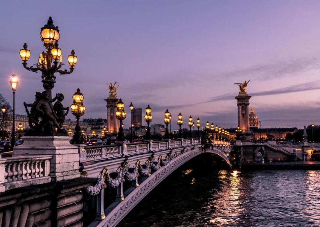 Mondmasker wordt verplicht in heel Parijs