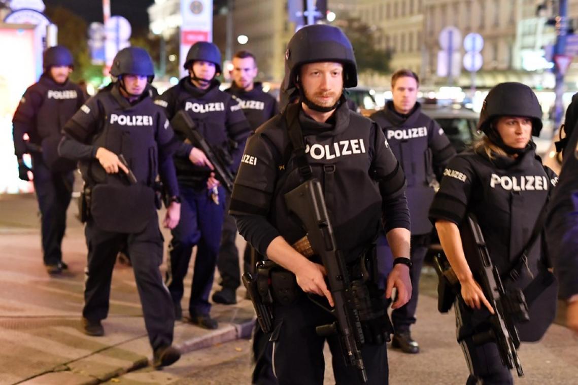 Drie doden en meerdere gewonden na terreuraanslag in Wenen