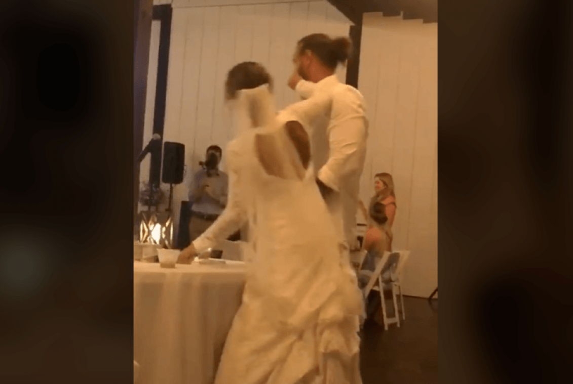 Bruidegom schokt het internet met agressieve reactie op huwelijkstraditie: Vraag de scheiding aan! (video)