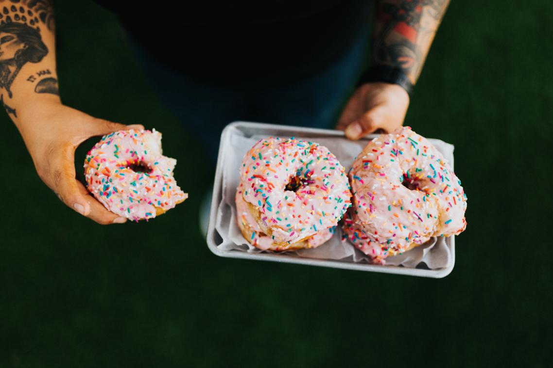Goed nieuws voor veganisten: deze keten lanceert 42 vegan donuts