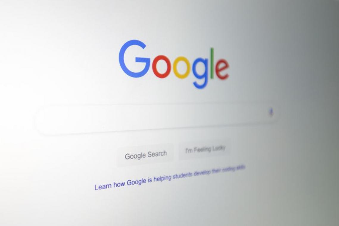 Google-verslaving wordt vrouw bijna fataal: "Ik zocht soms acht, negen uur per dag"