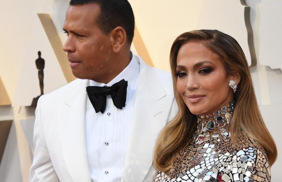 Jennifer Lopez breekt met haar verloofde na geruchten van overspel