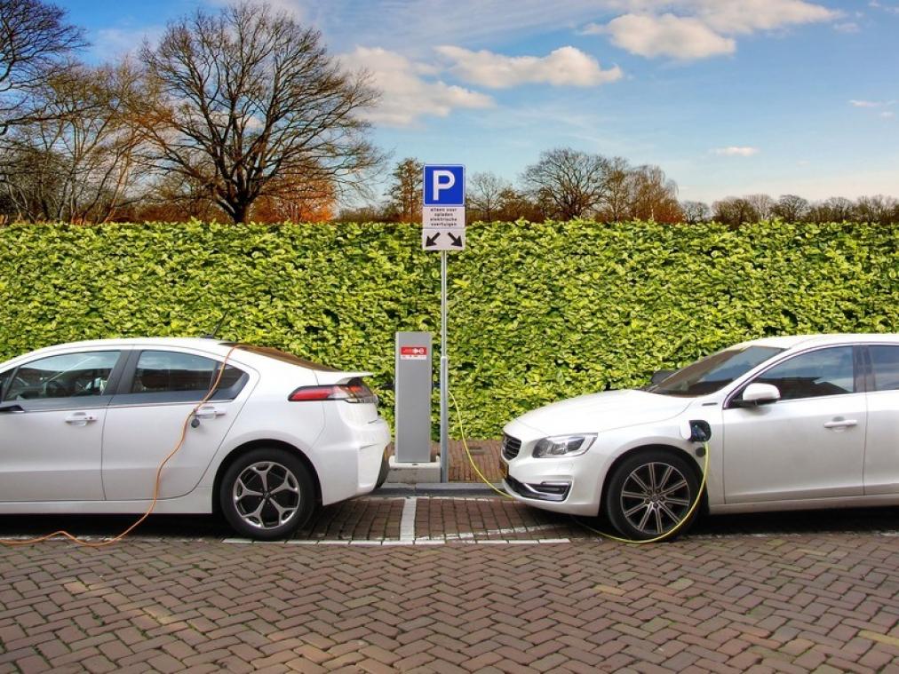 Dalende batterijprijs moet elektrische auto betaalbaarder maken