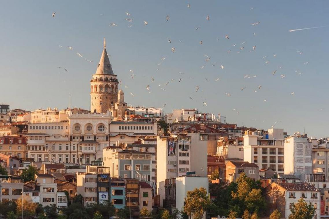 Leraars omzeilen reisverbod en organiseren illegale schoolreis naar Turkije