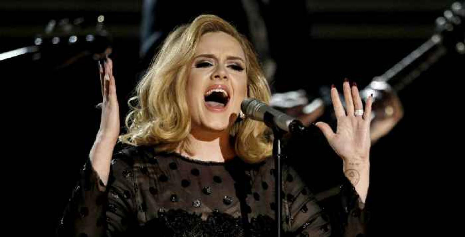 Adele krijgt duurste platencontract voor Britse artiest ooit aangeboden