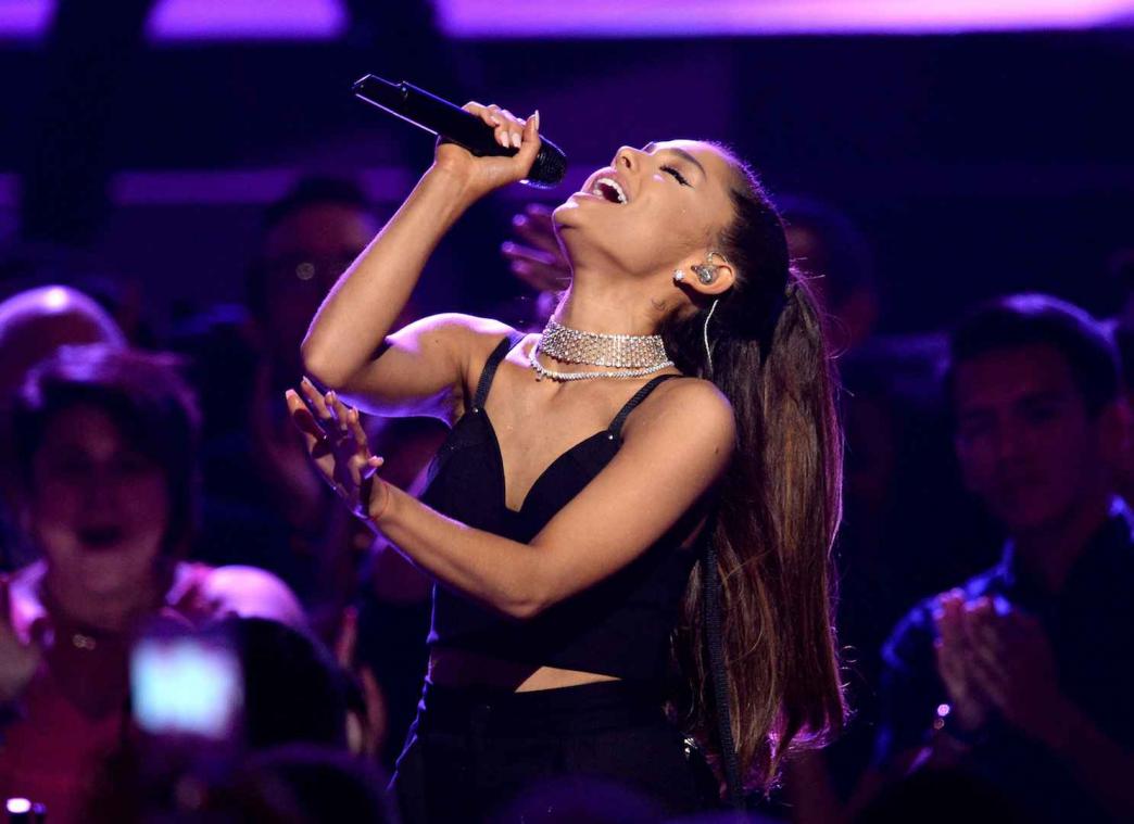 Ariana Grande lanceert nummer tegen geweld in VS