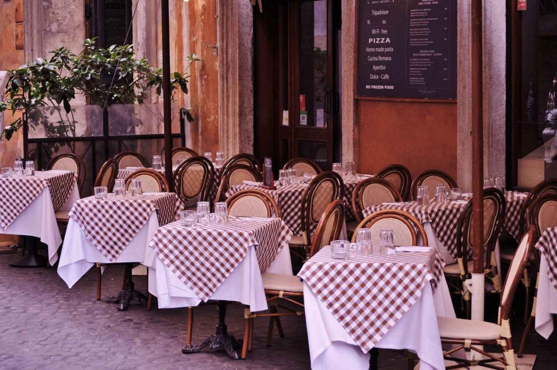 Spaanse daklozen kunnen gratis op restaurant