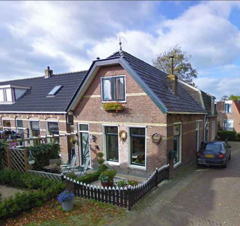 Inwoners Nederlands dorp leggen samen om huis voor vluchtelingen te kopen