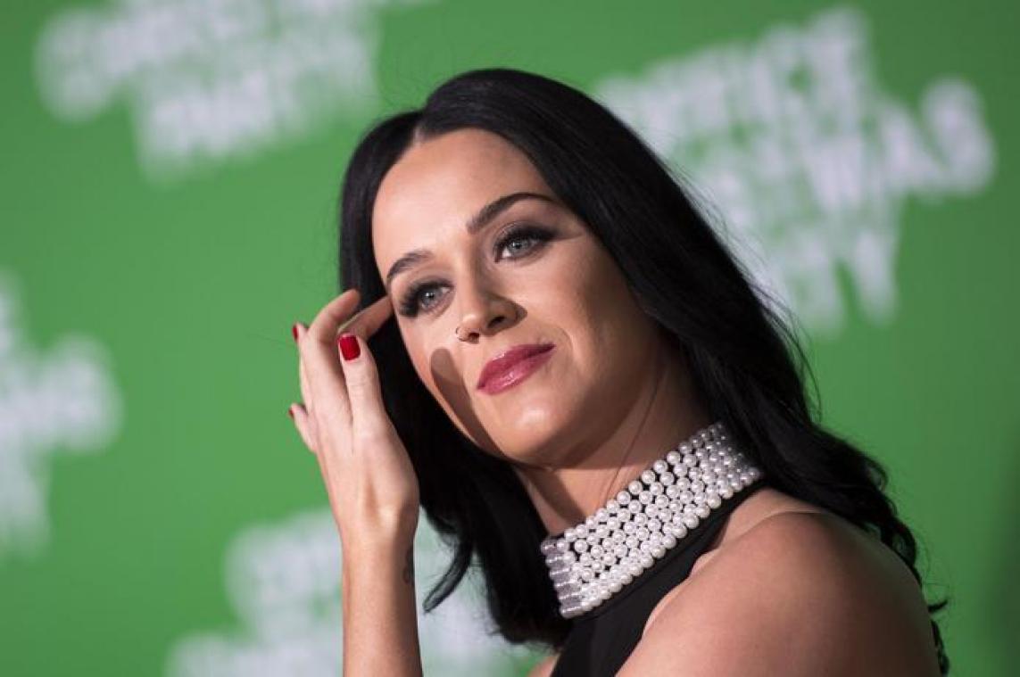 Katy Perry zal zingen op de Grammy Awards