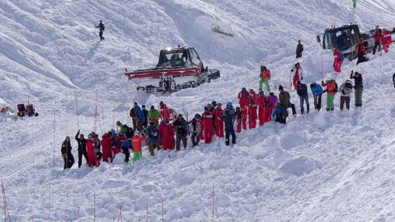 Lawine verrast skiërs in Franse Alpen