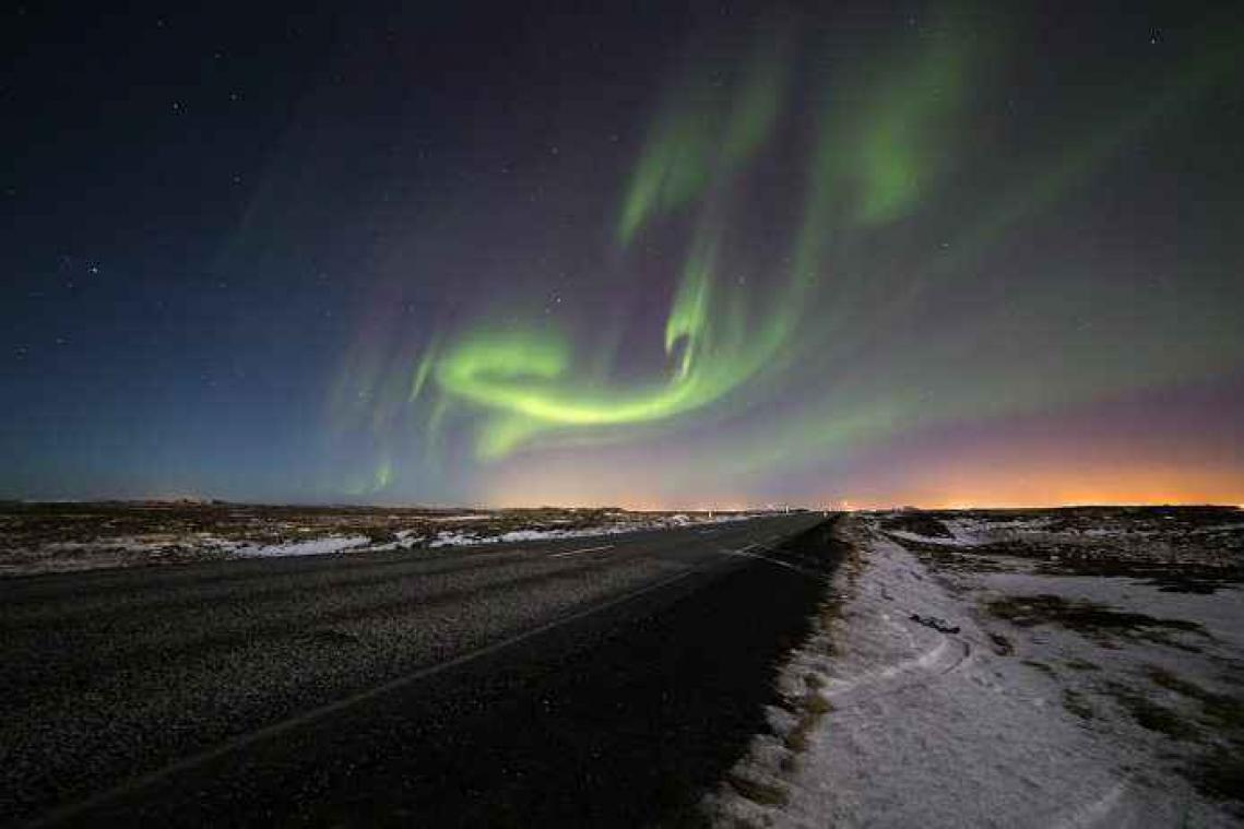 IJslandse politie wil dat toeristen stoppen met naar noorderlicht te kijken