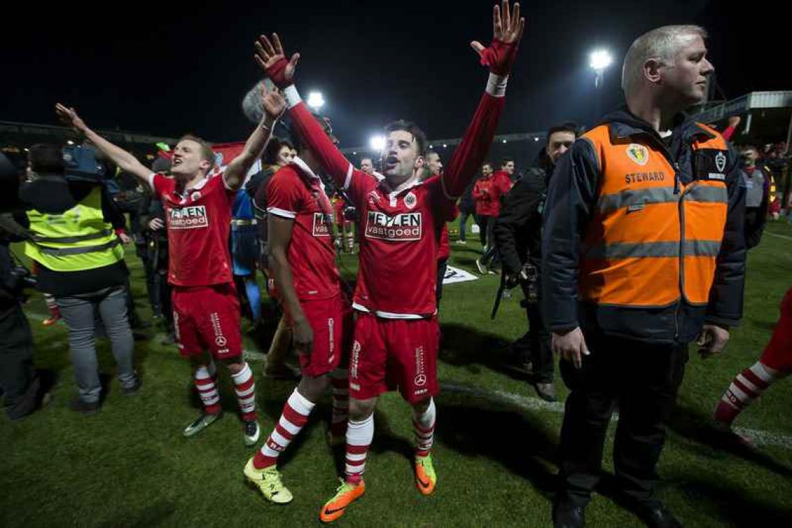 Antwerp viert na dertien seizoenen promotie naar hoogste klasse