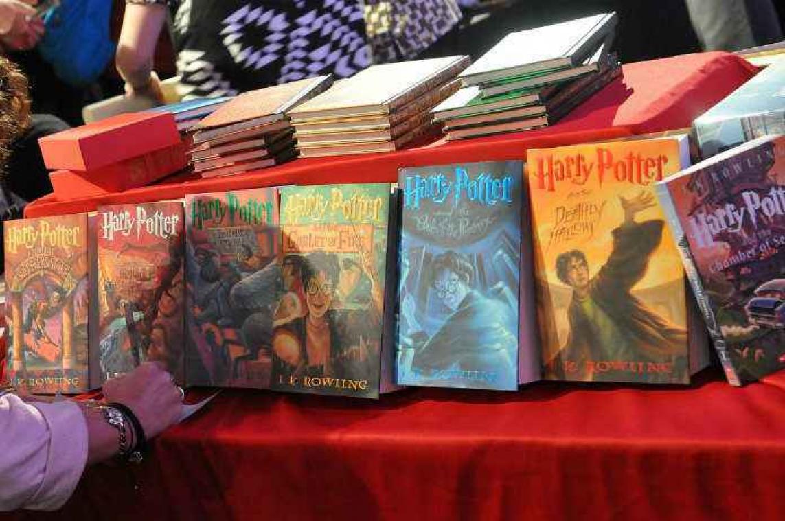 Er komen twee nieuwe boeken over Harry Potter uit