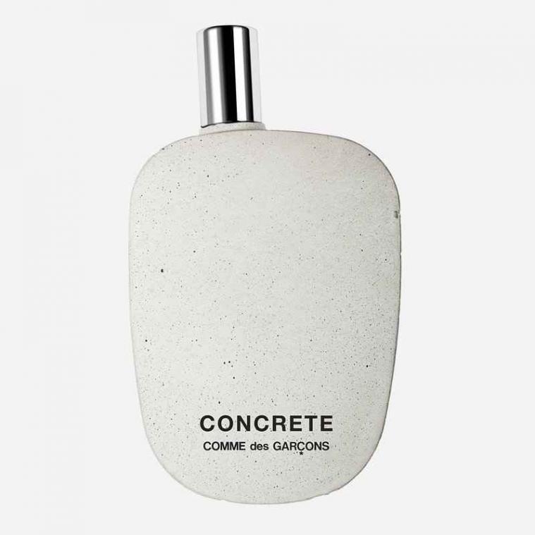 Modehuis maakt parfumflesje van beton