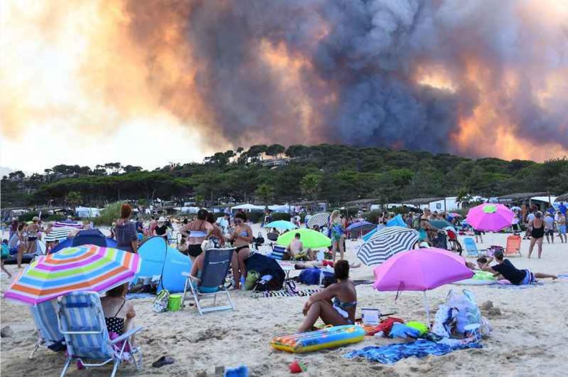 Al meer dan 7.000 hectare verwoest door vlammen in Zuid-Frankrijk