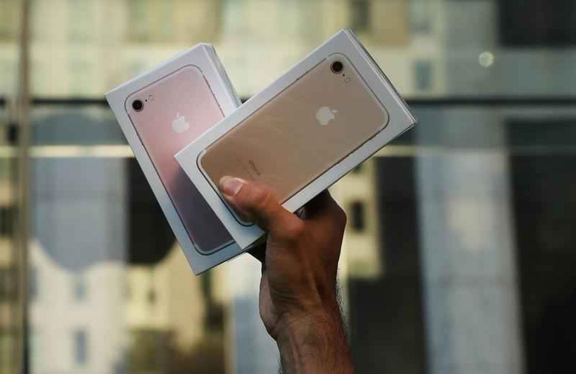 Apple viert tien jaar iPhone met duurste exemplaar ooit