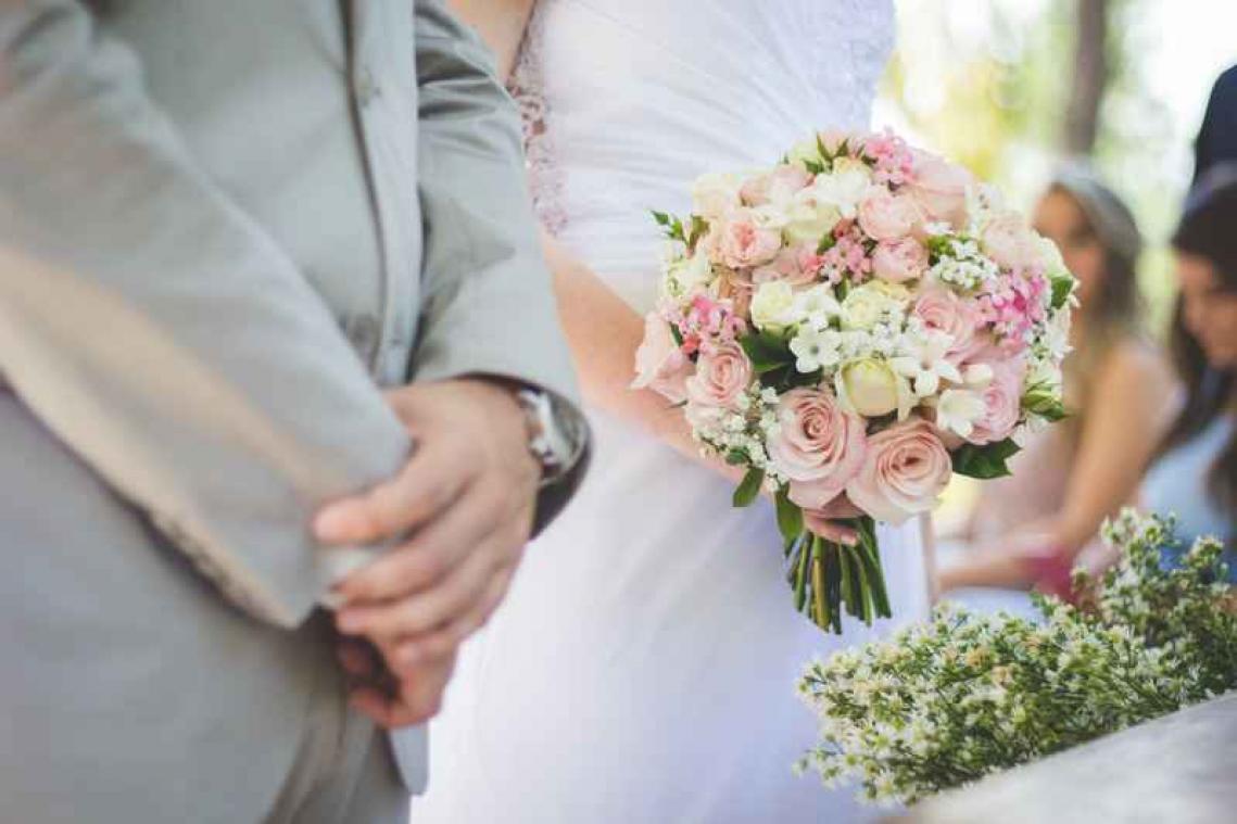 Deze pikante foto verpest honderden trouwpartijen