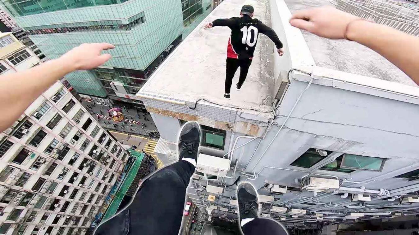 VIDEO. Lefgozers springen van dak tot dak in Hongkong