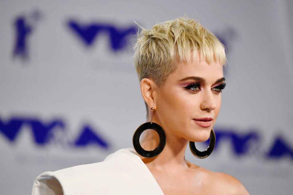 Non overlijdt tijdens rechtszaak tegen Katy Perry