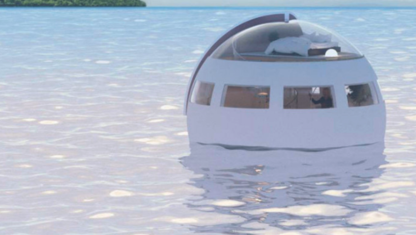 Japans themapark lanceert drijvend capsulehotel