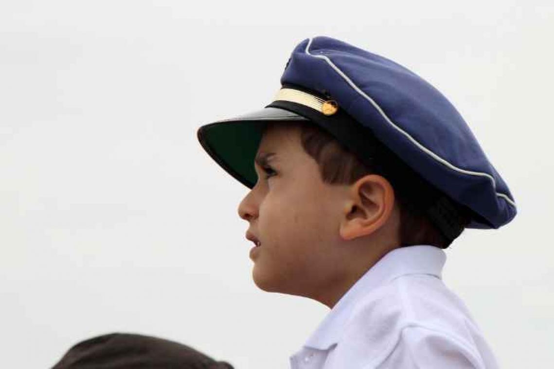 Droom wordt werkelijkheid: jongen stuurt brief en mag in eerste klasse vliegen