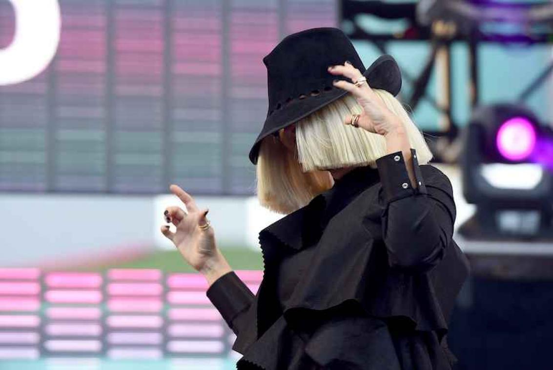 Tien songs waarvan je niet wist dat ze uit de koker van Sia komen