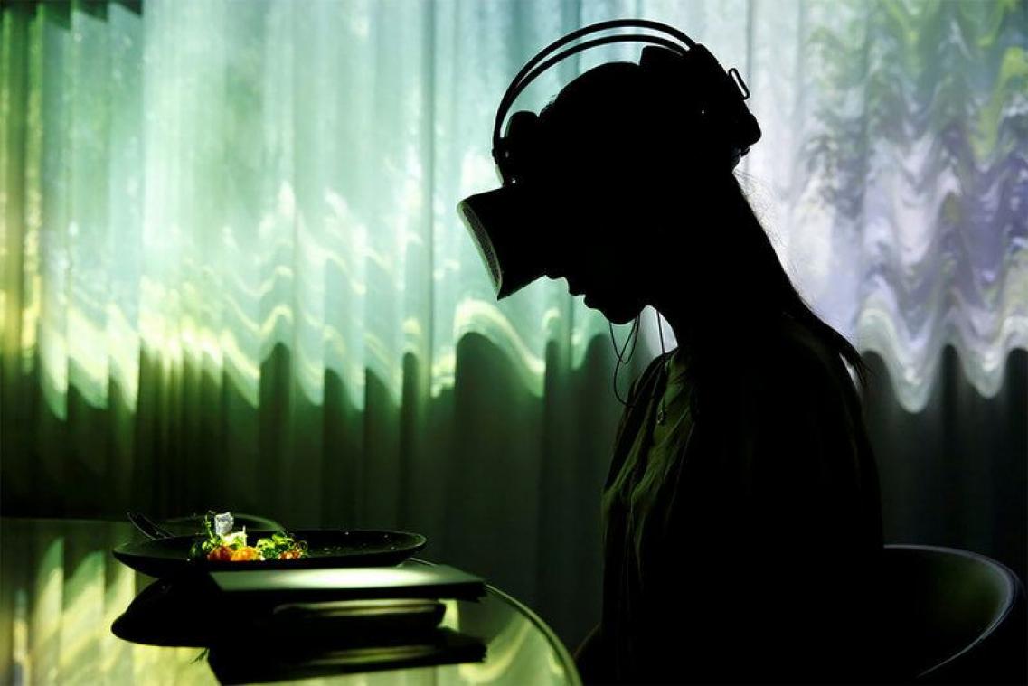 Japans restaurant zet virtual reality op het menu