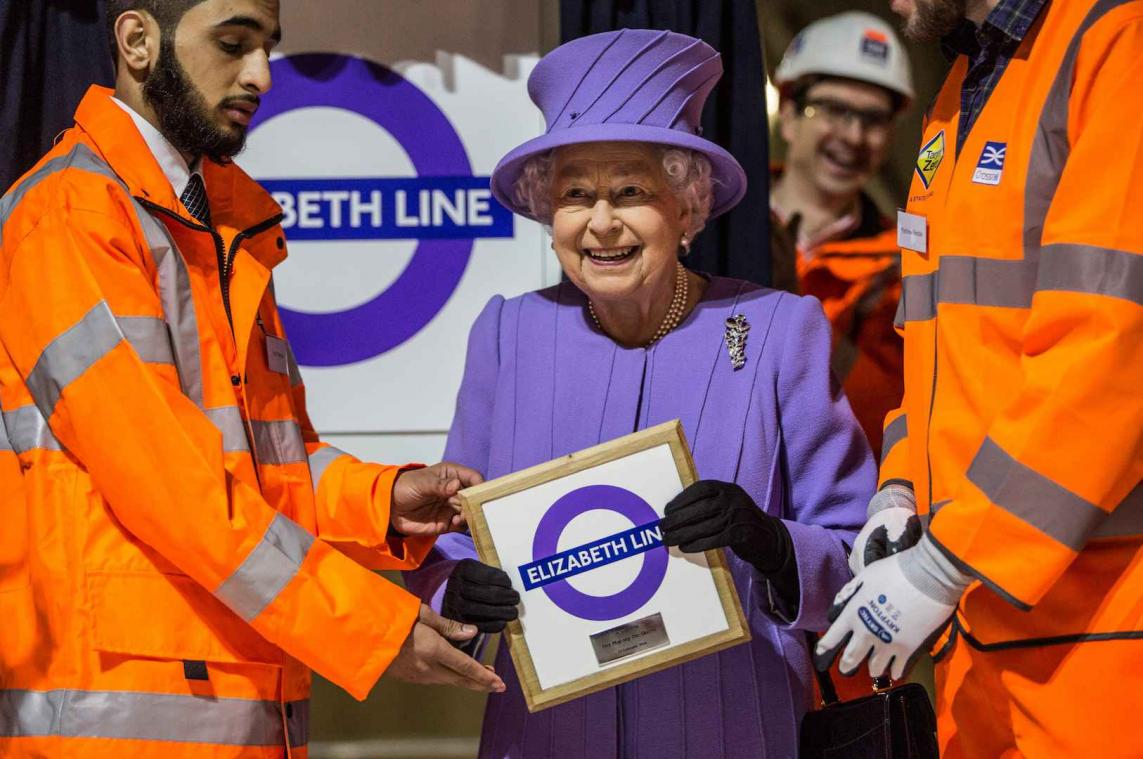 New Yorkse Elizabeth razend populair na opening metrolijn in Londen