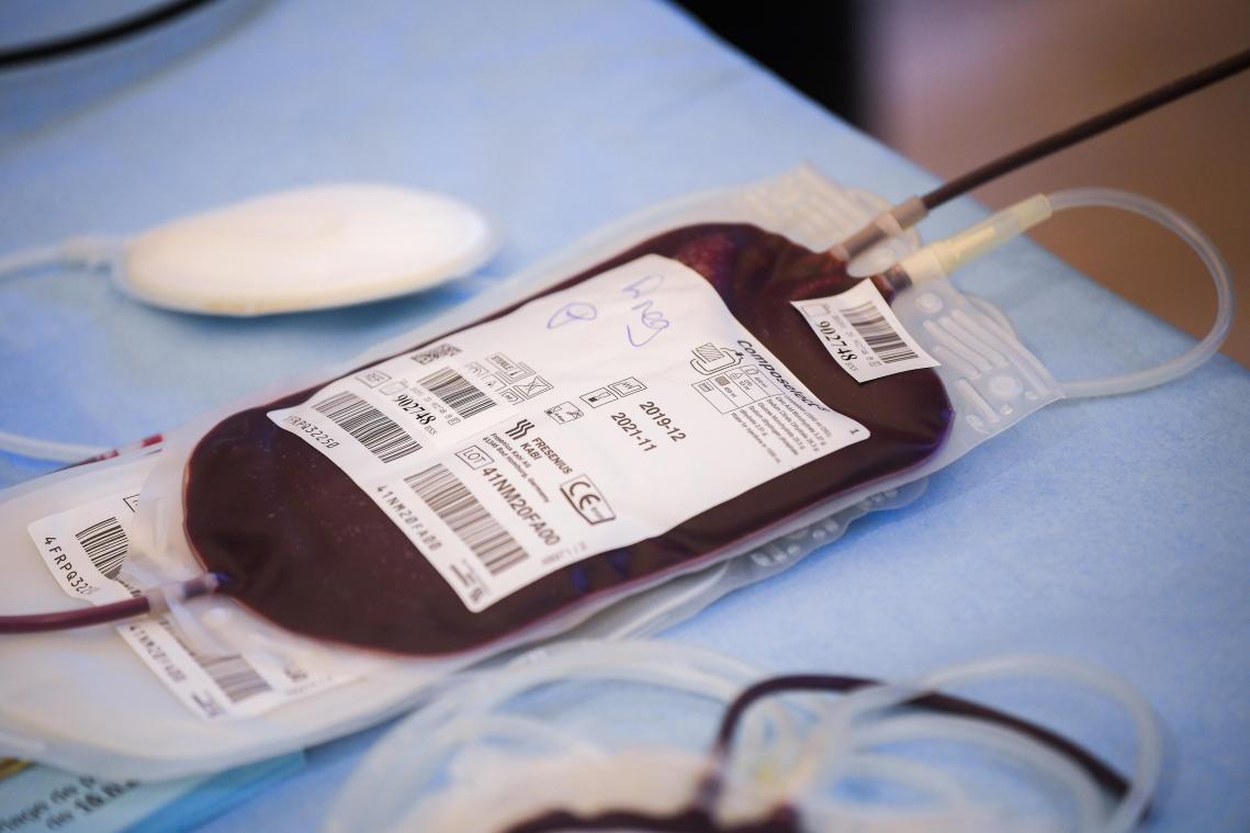Bloedvoorraad onder druk door griep en corona, Rode Kruis zoekt donoren: «We moeten nu ingrijpen»