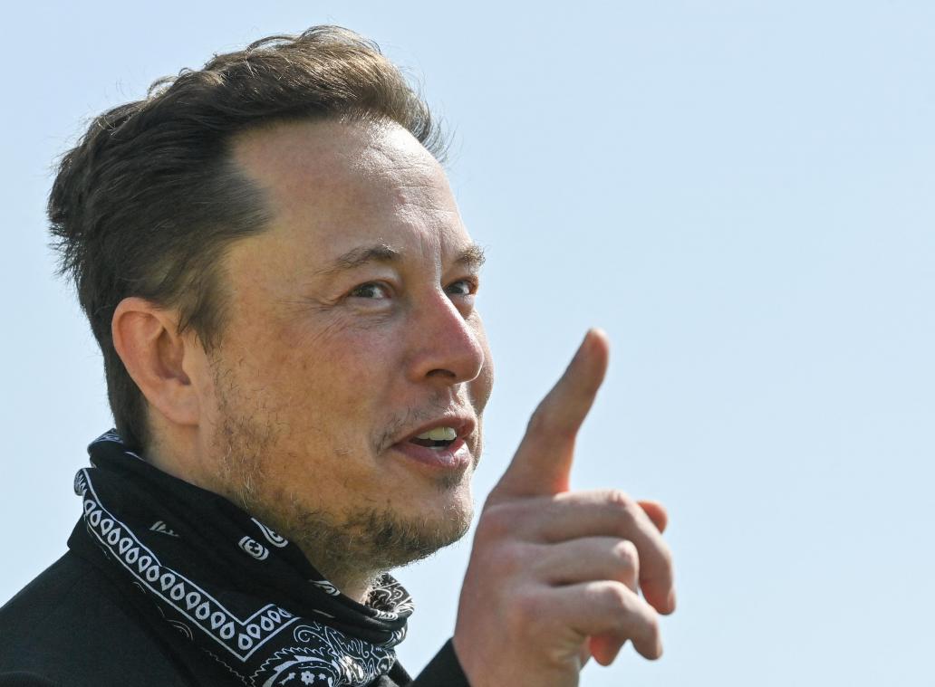 Elon Musk is officieel rijker dan DIT Europees land
