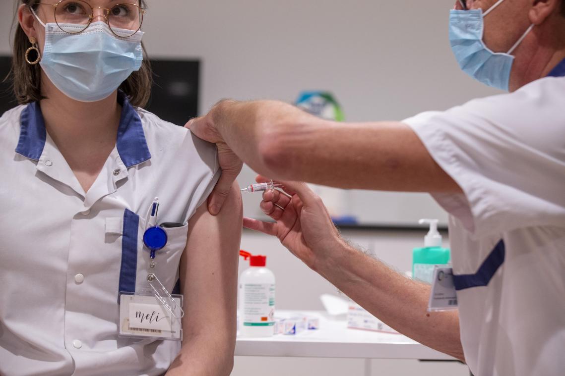 Nog bijna 50.000 gezondheidswerkers niet gevaccineerd