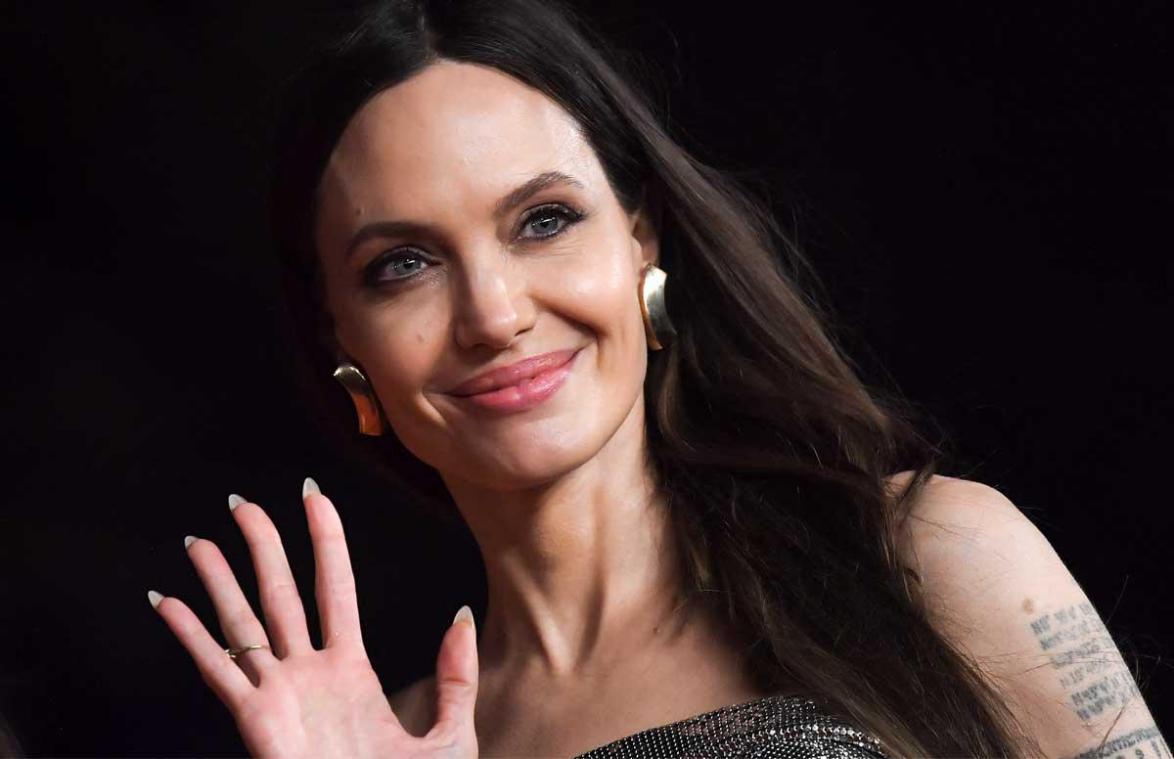 Angelina Jolie heeft wel een héél vreemde fetisj in bed: «Ik weet niet wat mij bezielde»