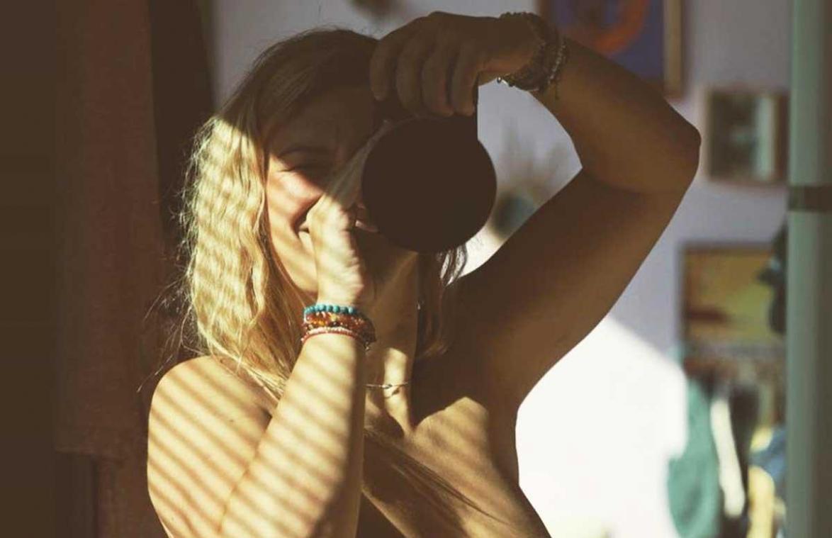Zwangere influencer Eva Tuytelaers poseert poedelnaakt: «Dit is zo ontroerend mooi»