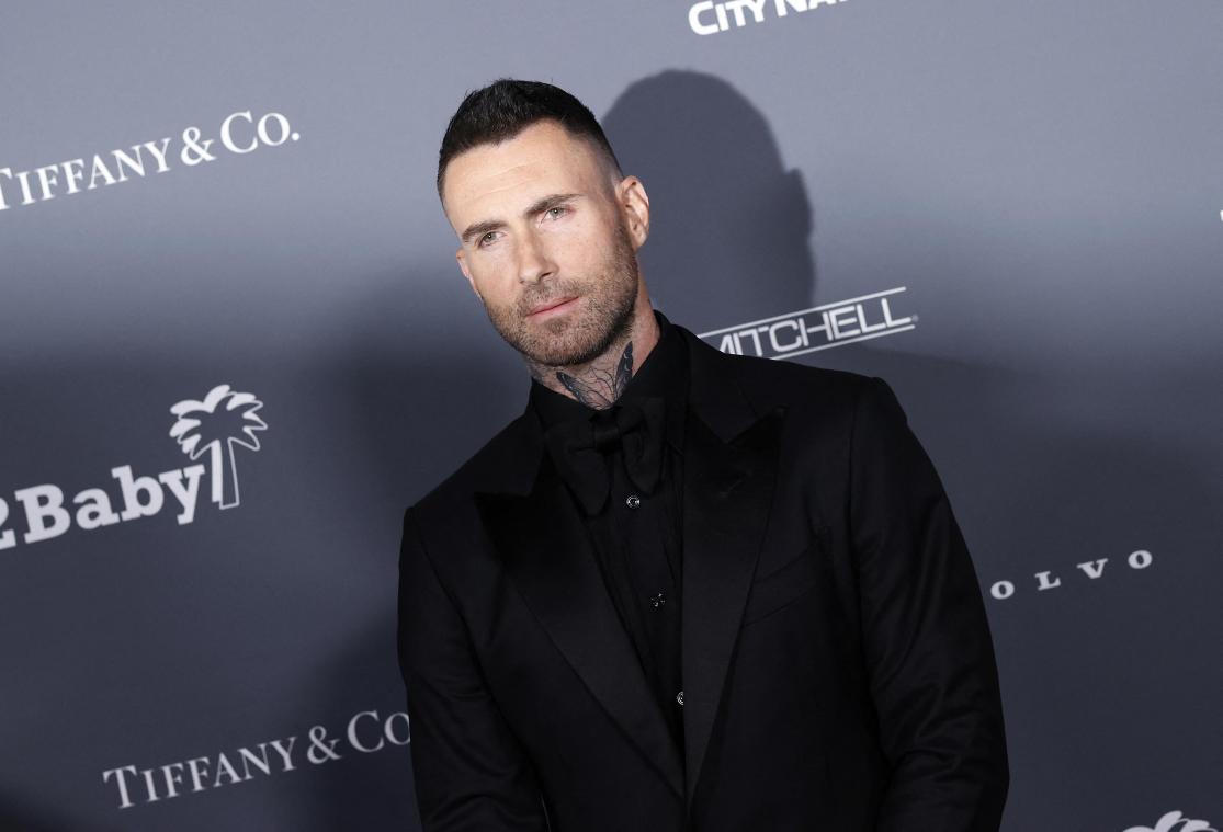 Adam Levine ontkent affaire met Instagrammodel, maar bevestigt flirterig contact: «Grootste fout ooit»